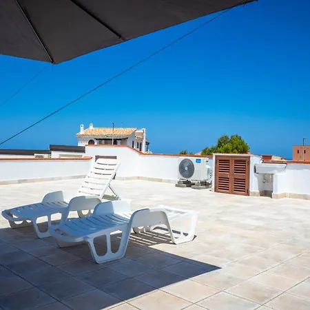 Guesthost - Sa Serenada