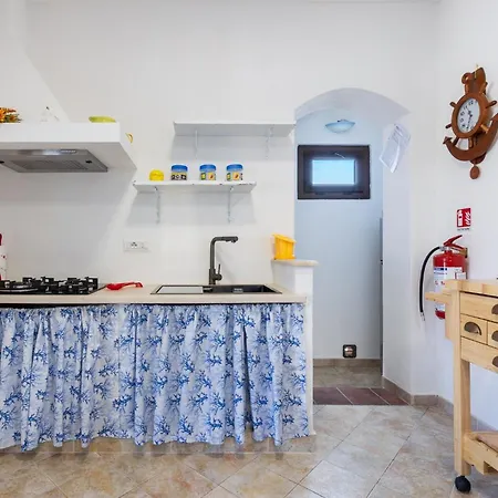 Guesthost - Sa Serenada Torre Dei Corsari