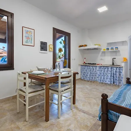 Guesthost - Sa Serenada Apartman Torre Dei Corsari